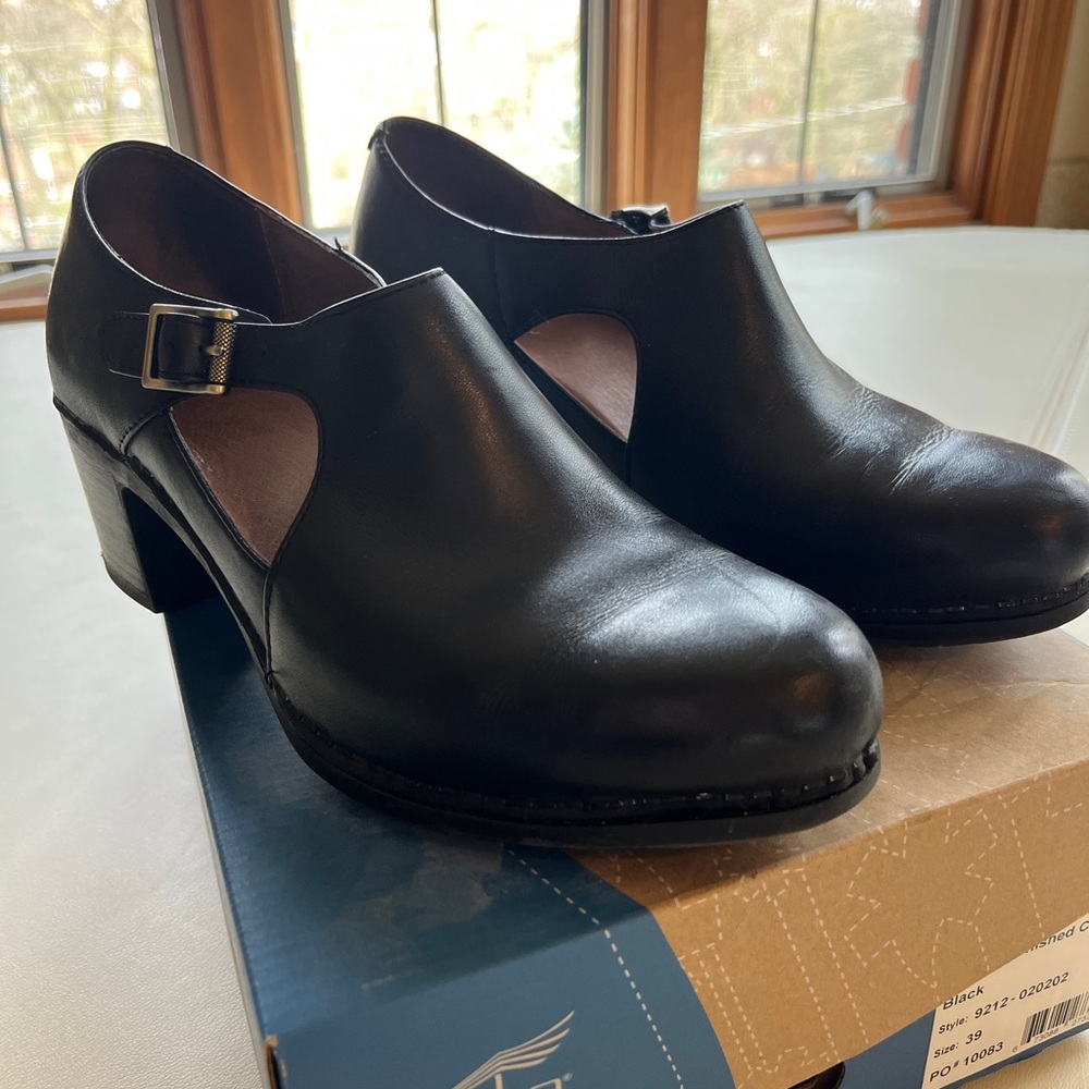 Dansko black booties Hollie size 39 black